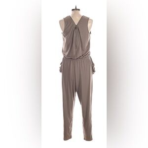 Elegant Sleeveless Jumpsuit in Taupe by Serena Williams  size L